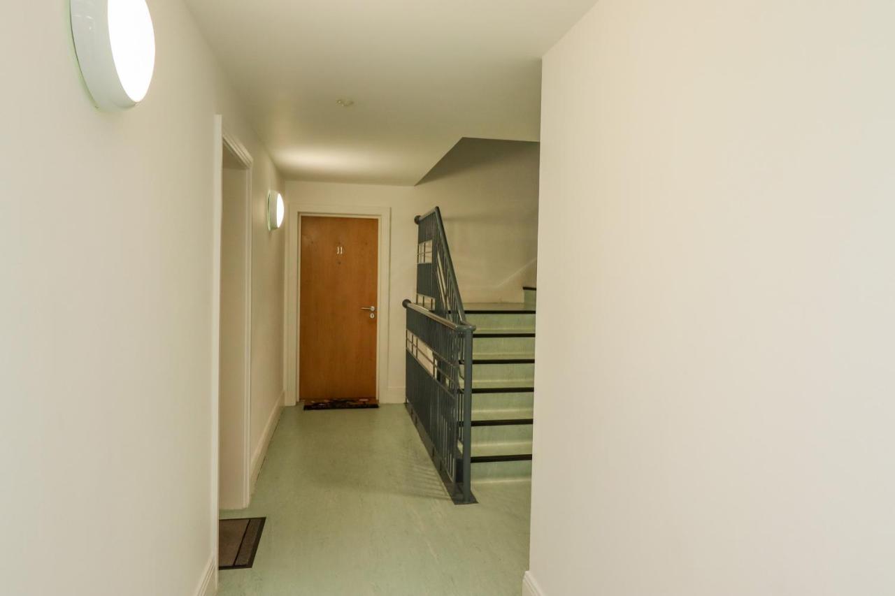 Apartamento Above & Beyond Whitby Exterior foto