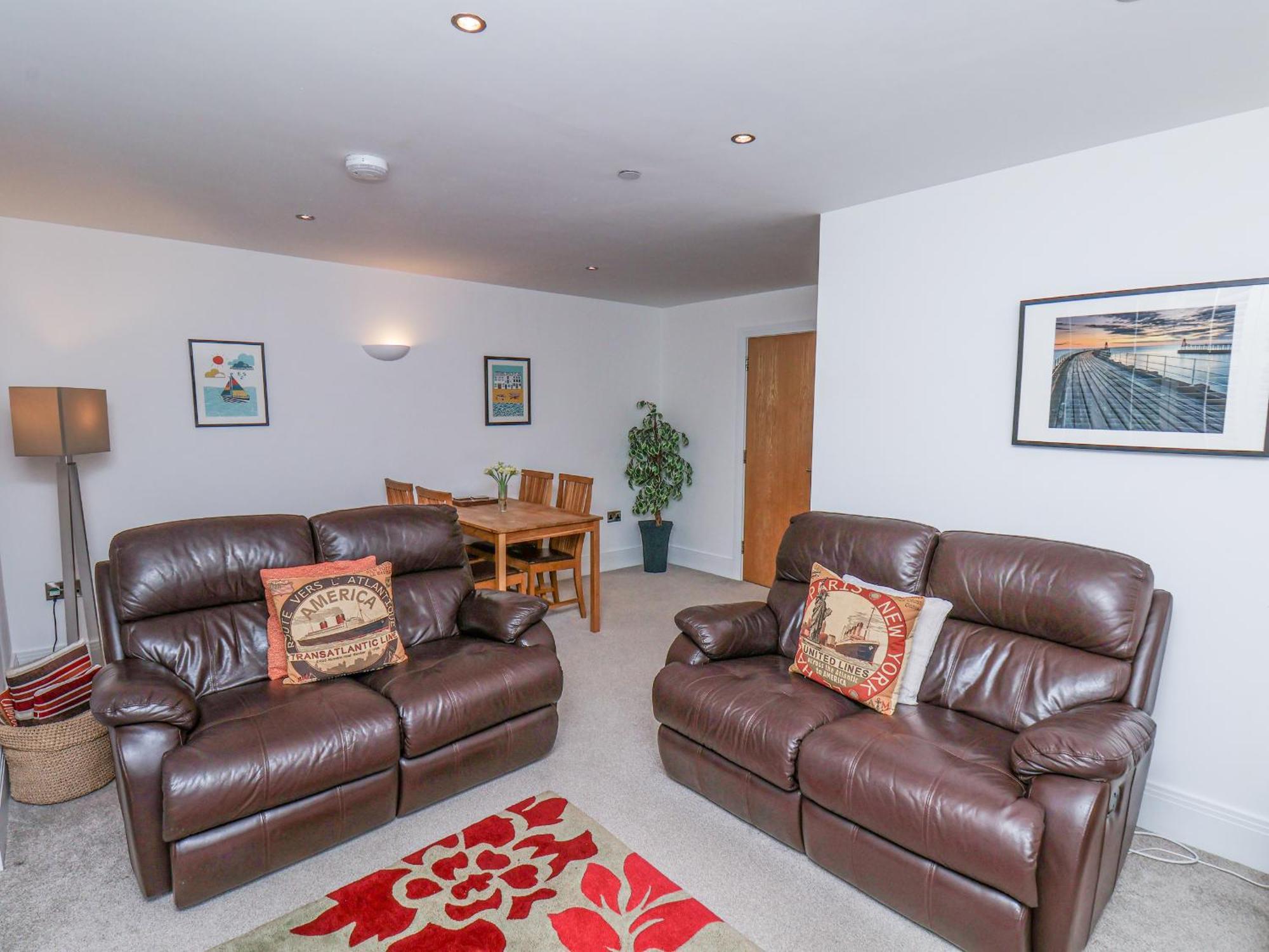 Apartamento Above & Beyond Whitby Exterior foto